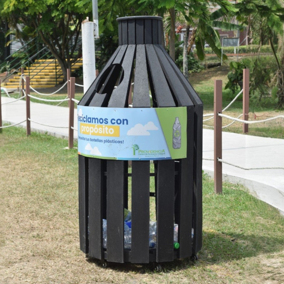 Estación de Reciclaje Ecobotella